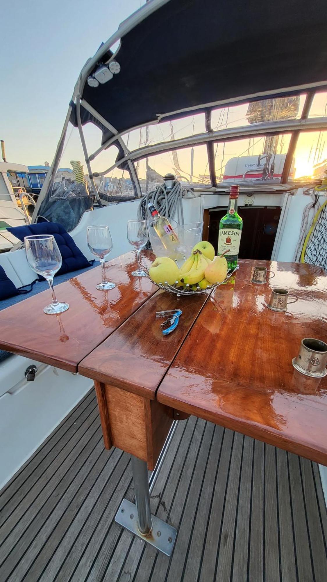 Yacht Oceanis Clipper Ξενοδοχείο Las Galletas Εξωτερικό φωτογραφία